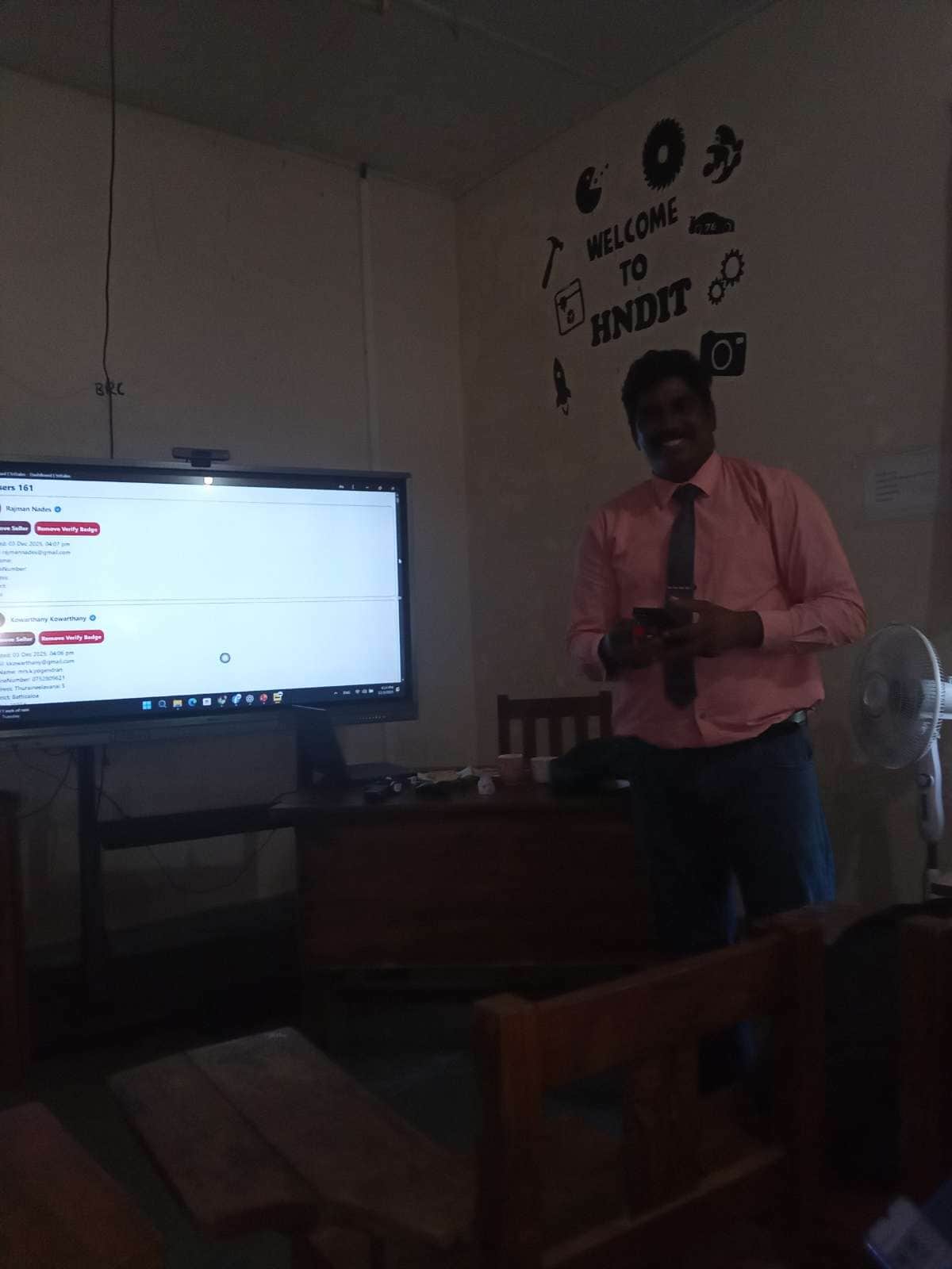 How to Use Smart board
