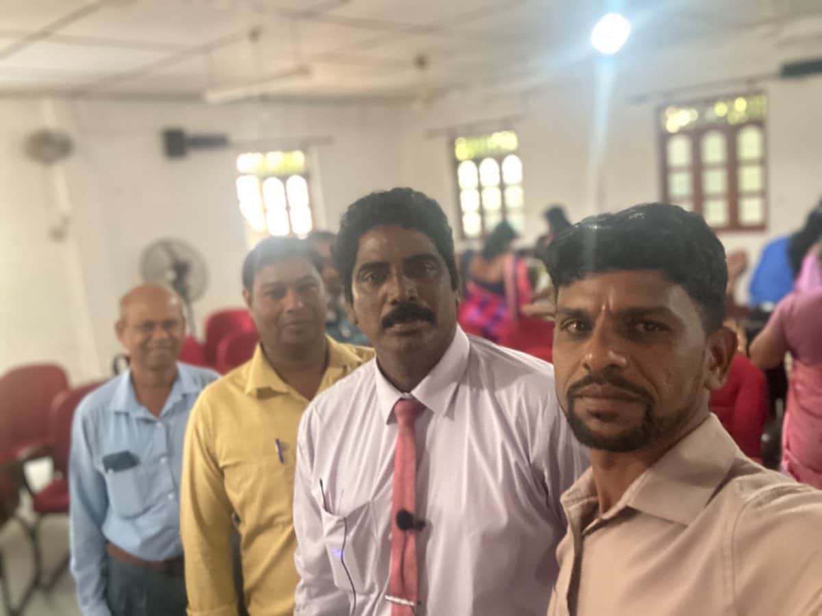 Jeyapalan Sir இன்று capacity building தொடர்பபட கலந்துரையாடலின்போது