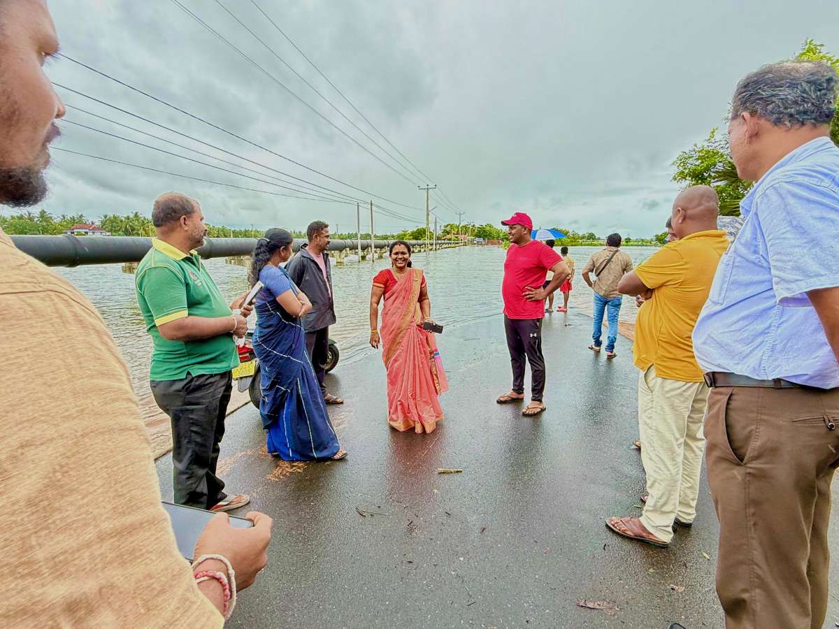 Inspection of flood situation Sumaithangi
